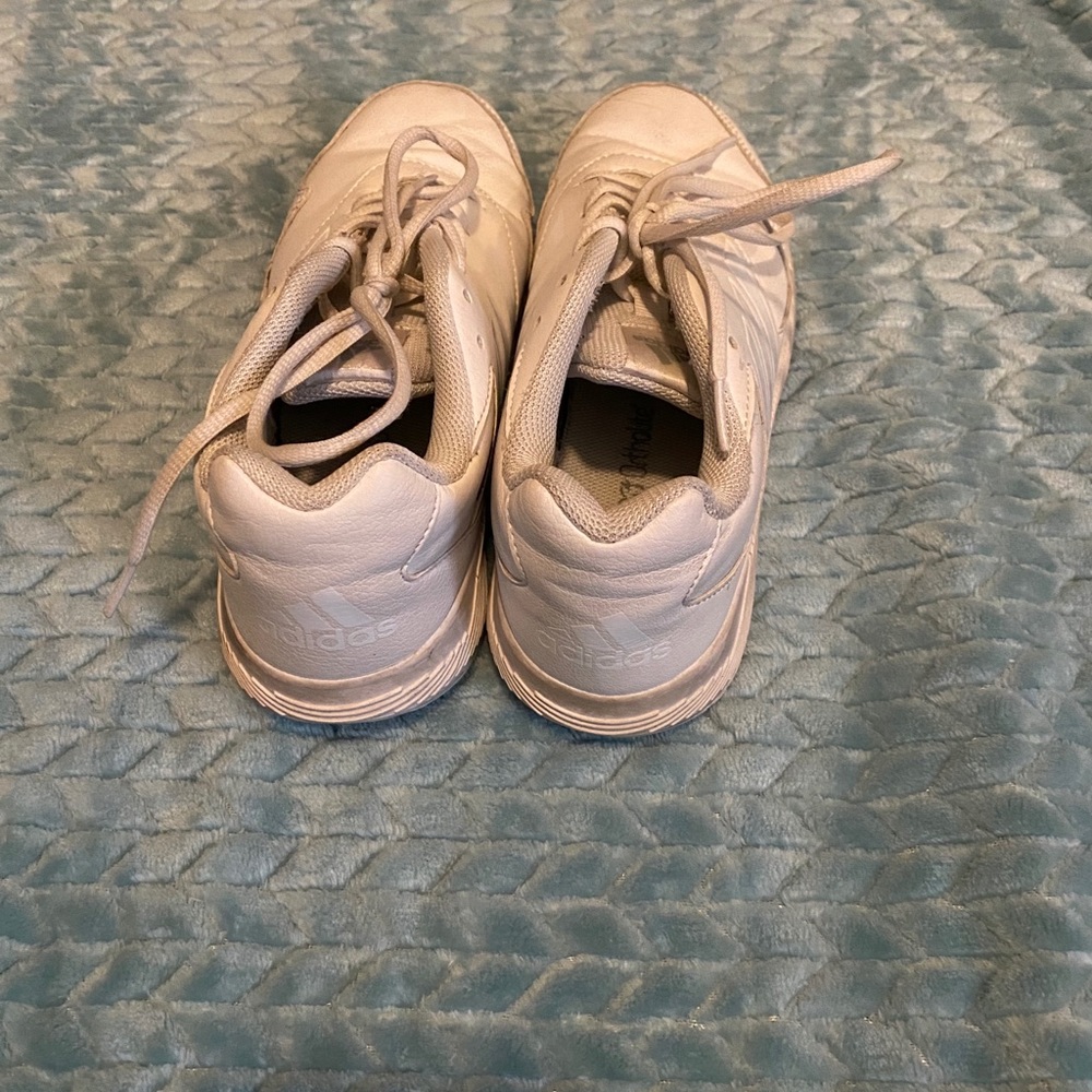 Adidas - Picture 3 of 6